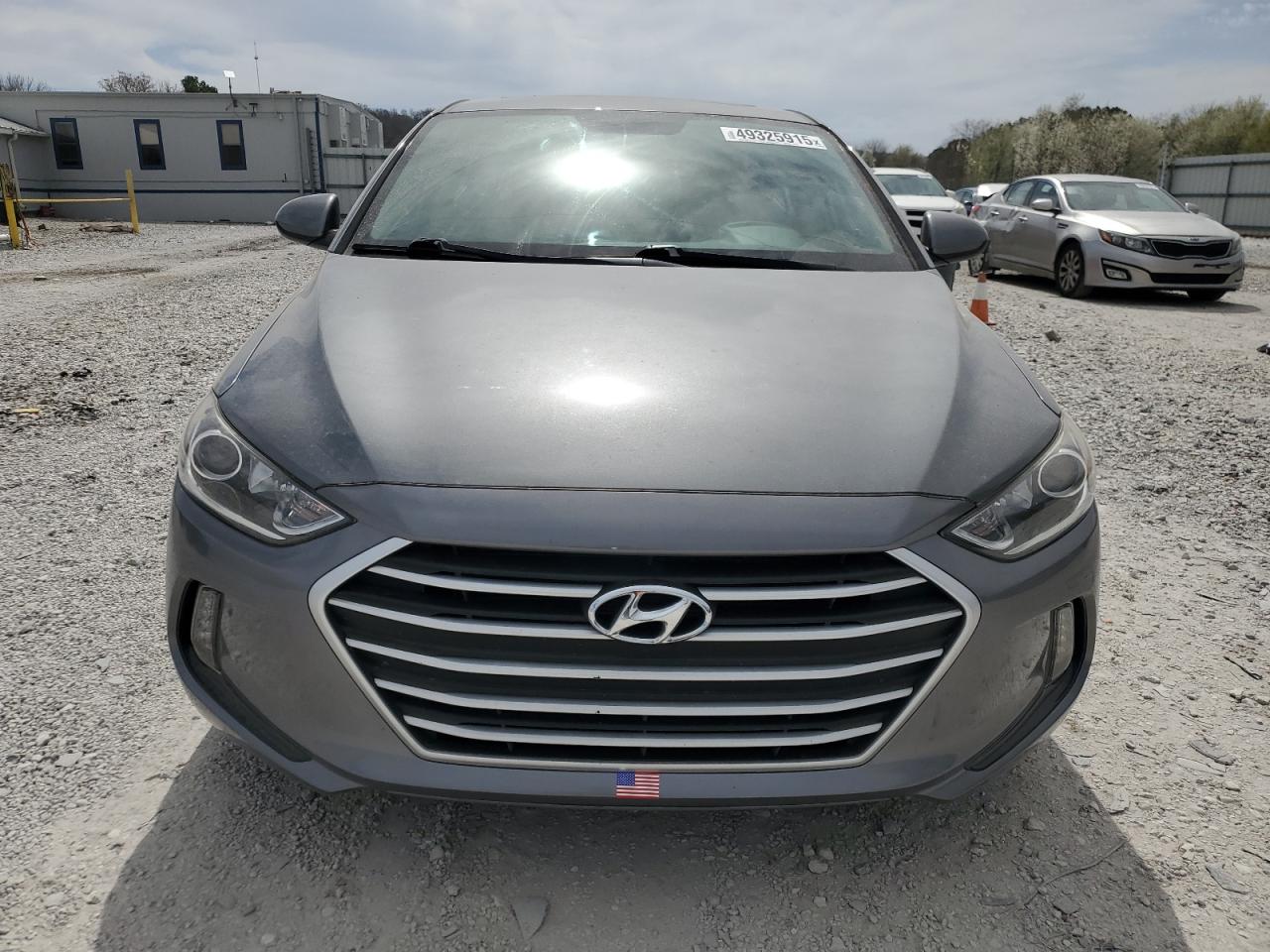 2018 Hyundai Elantra - Image 5