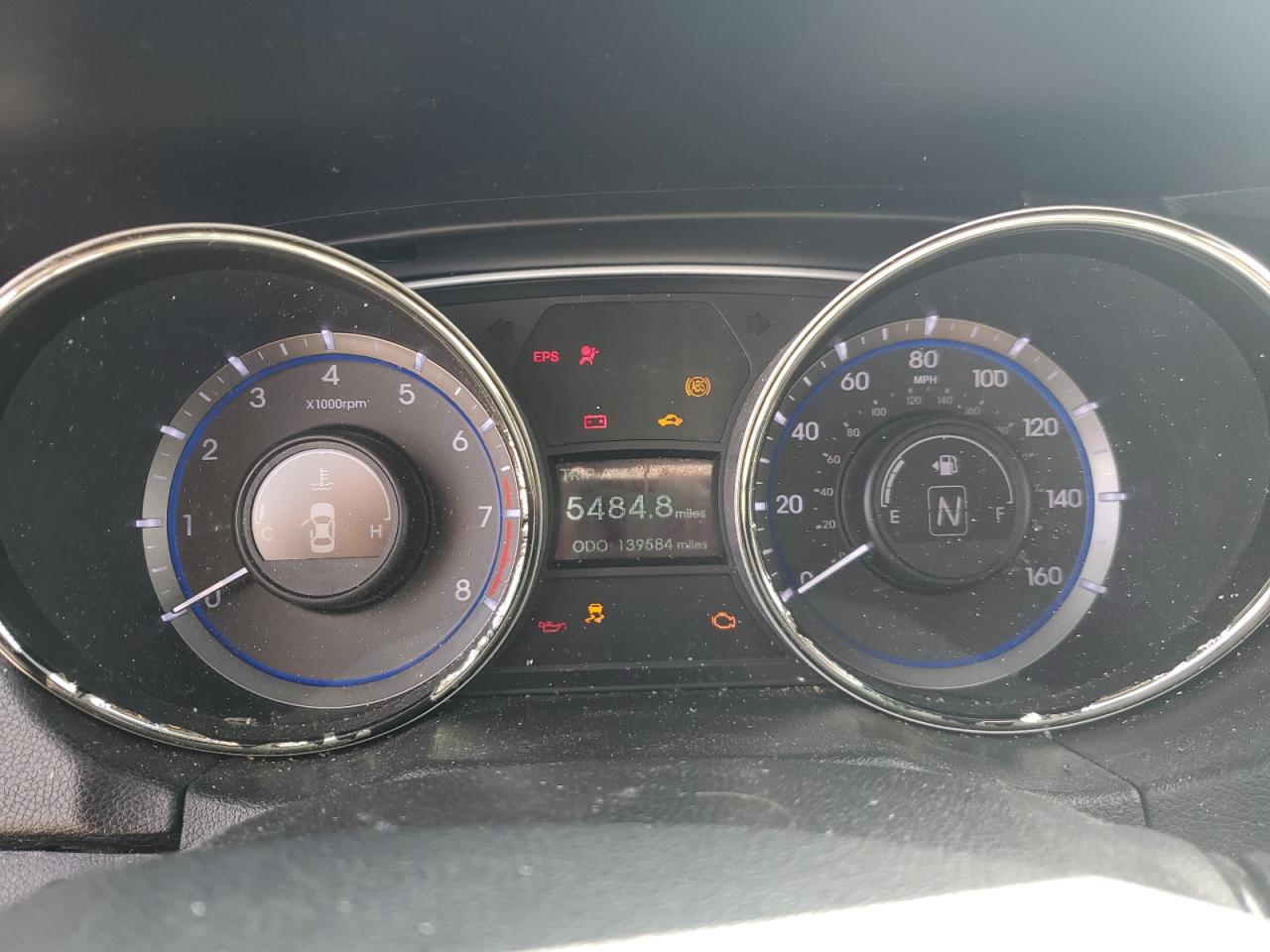 2013 Hyundai Sonata - Image 9