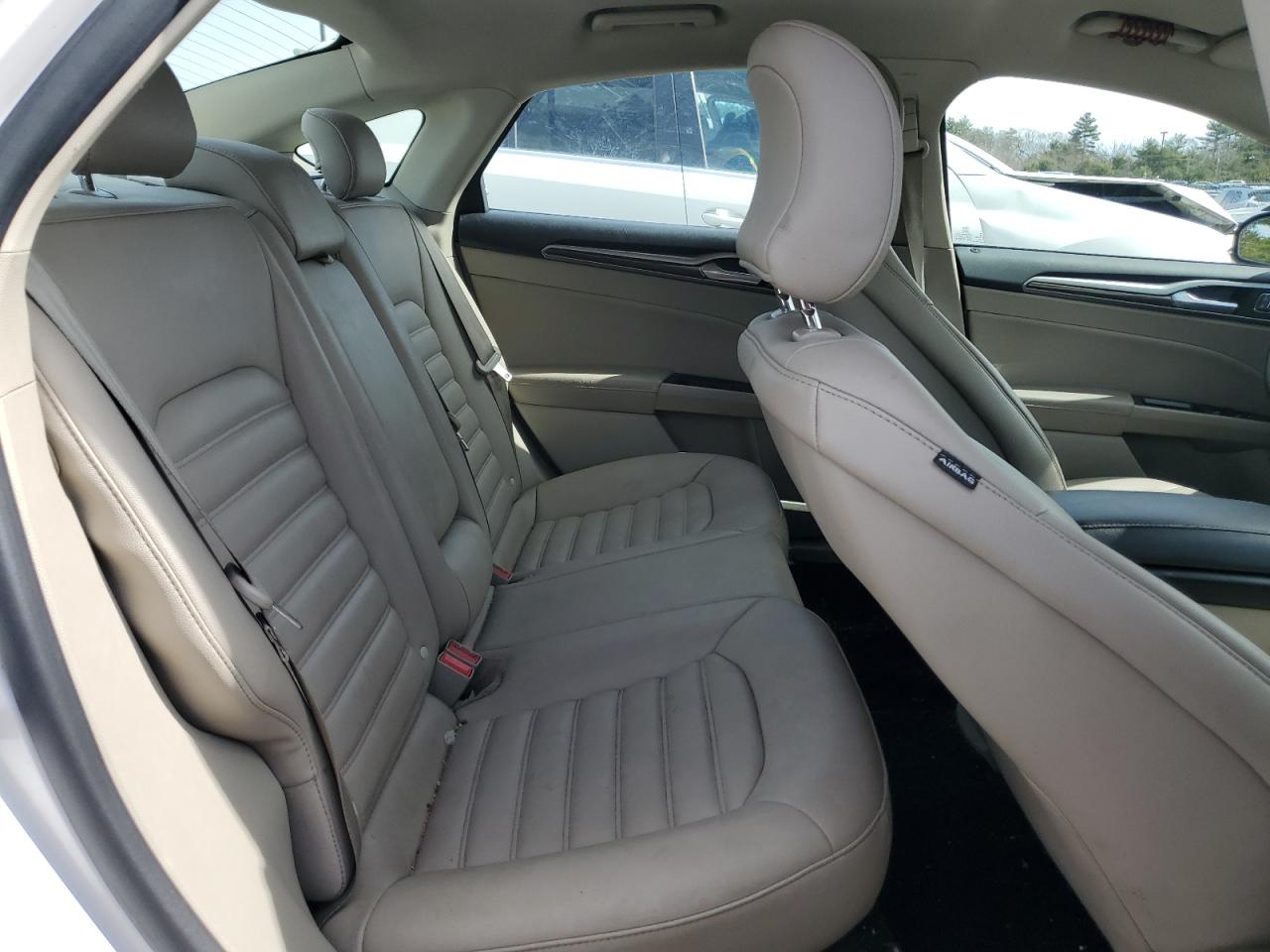 2019 Ford Fusion - Image 10