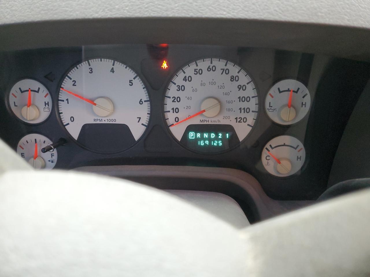2007 Dodge RAM - Image 9