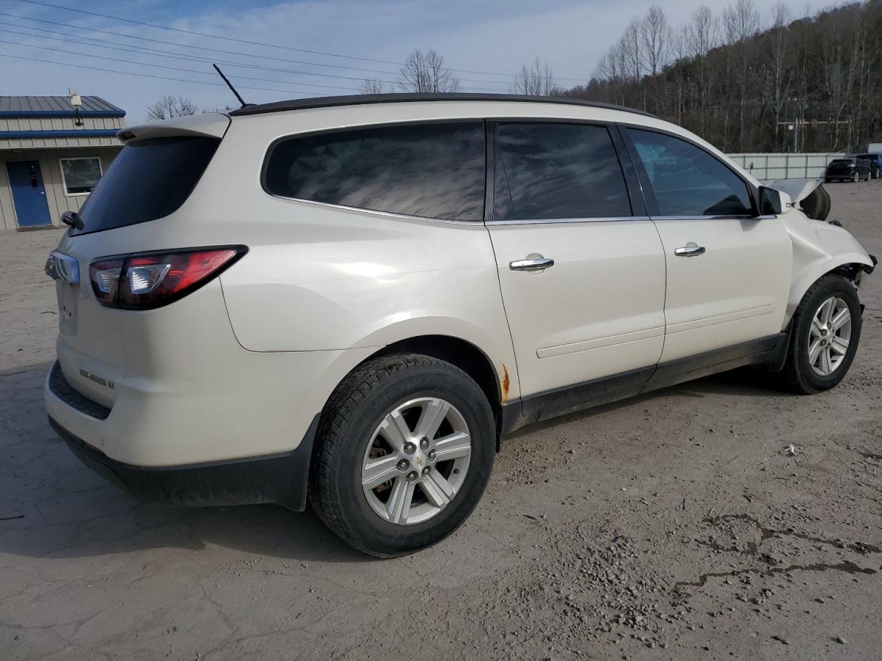 2013 Chevrolet Traverse - Image 3