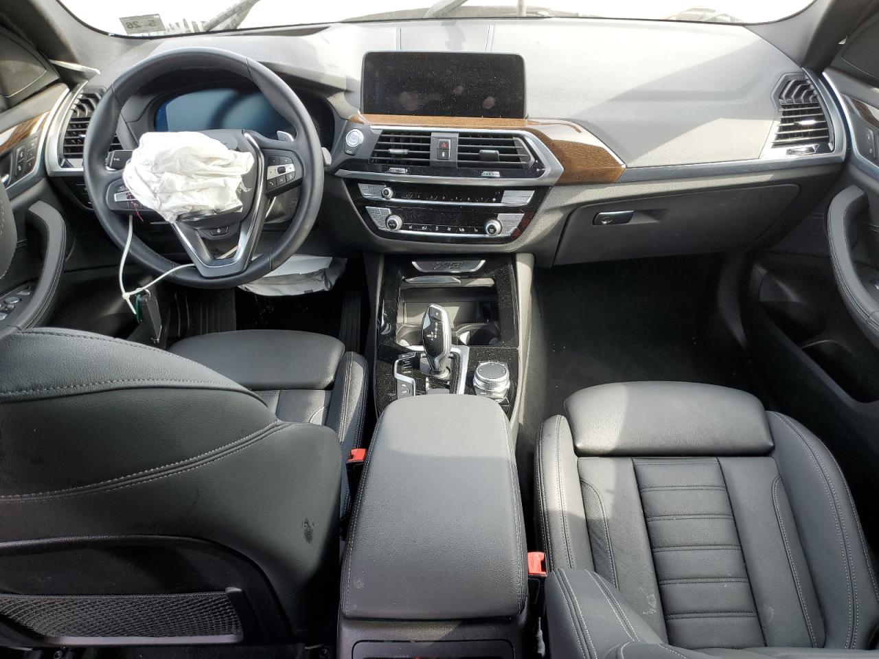 2021 BMW X3 - Image 8