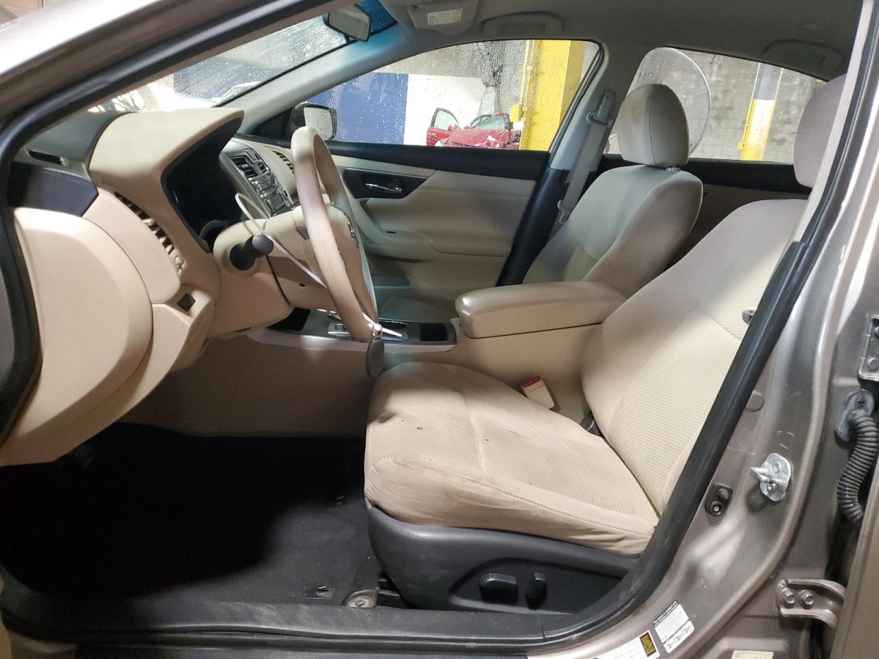 2015 Nissan Altima - Image 7