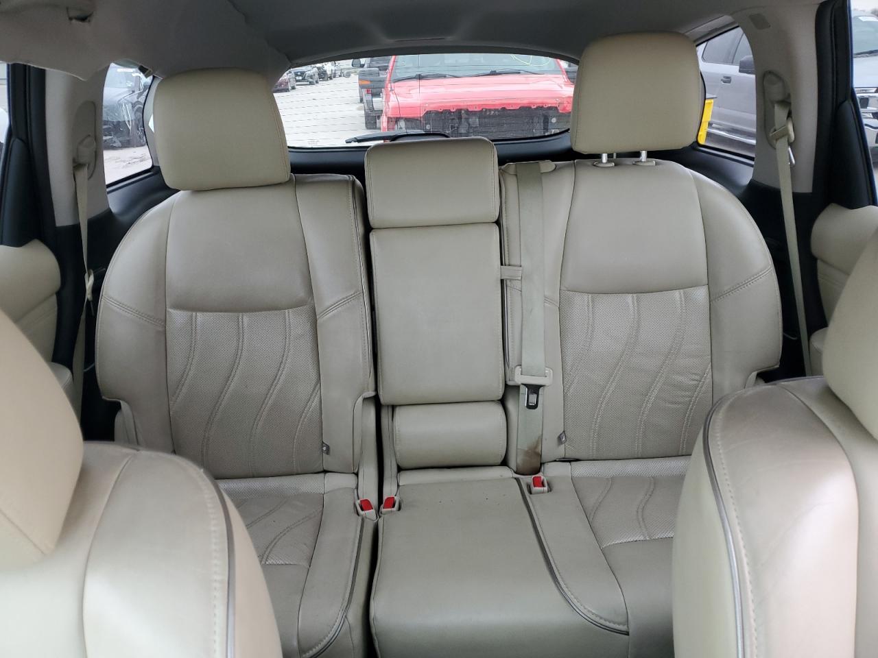 2016 Infiniti QX60 - Image 10