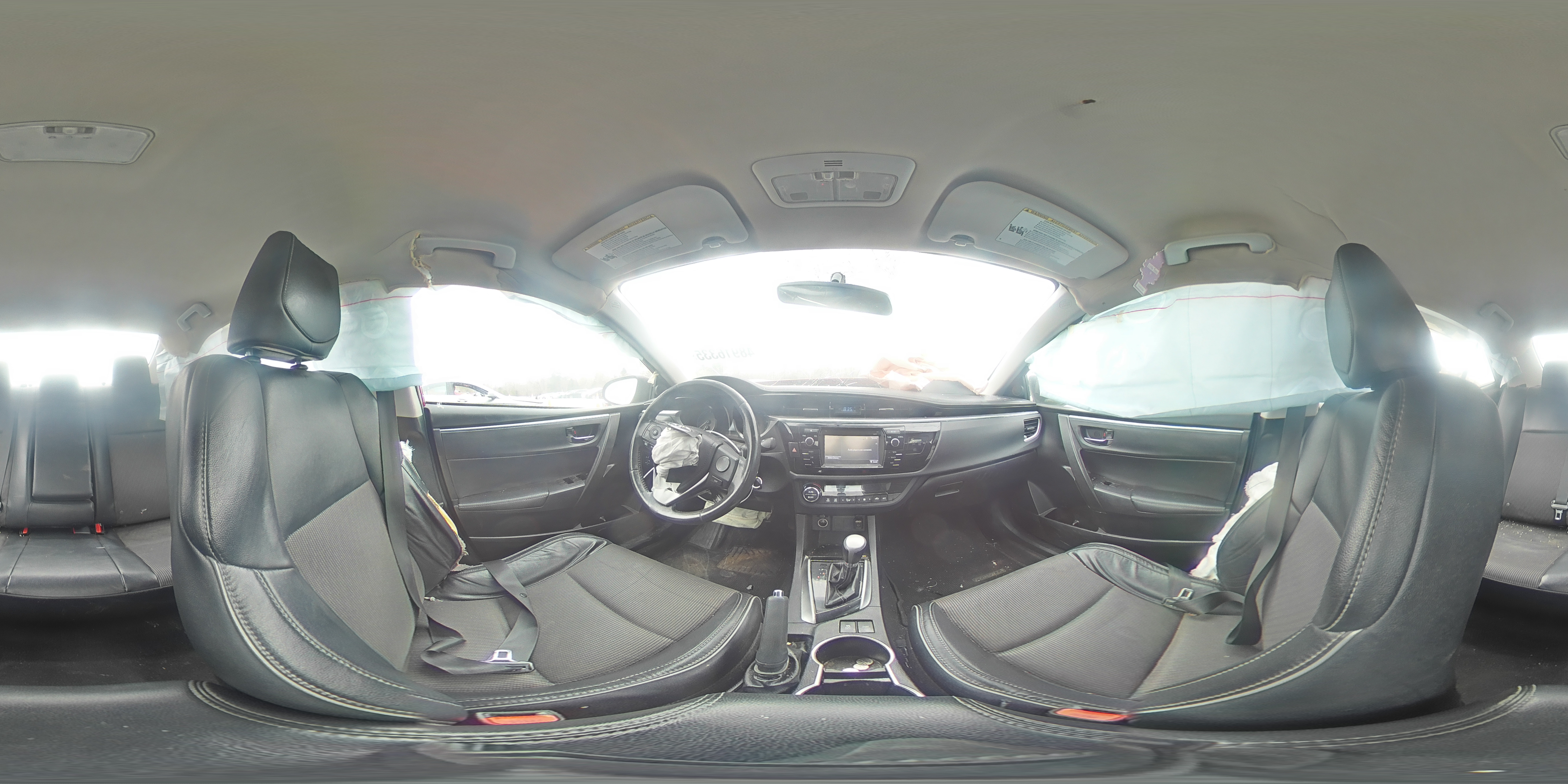 2016 Toyota Corolla - Image 13