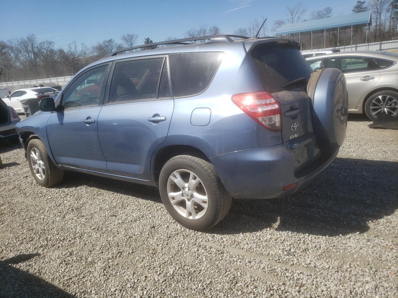 2011 Toyota RAV 4 - Image 2
