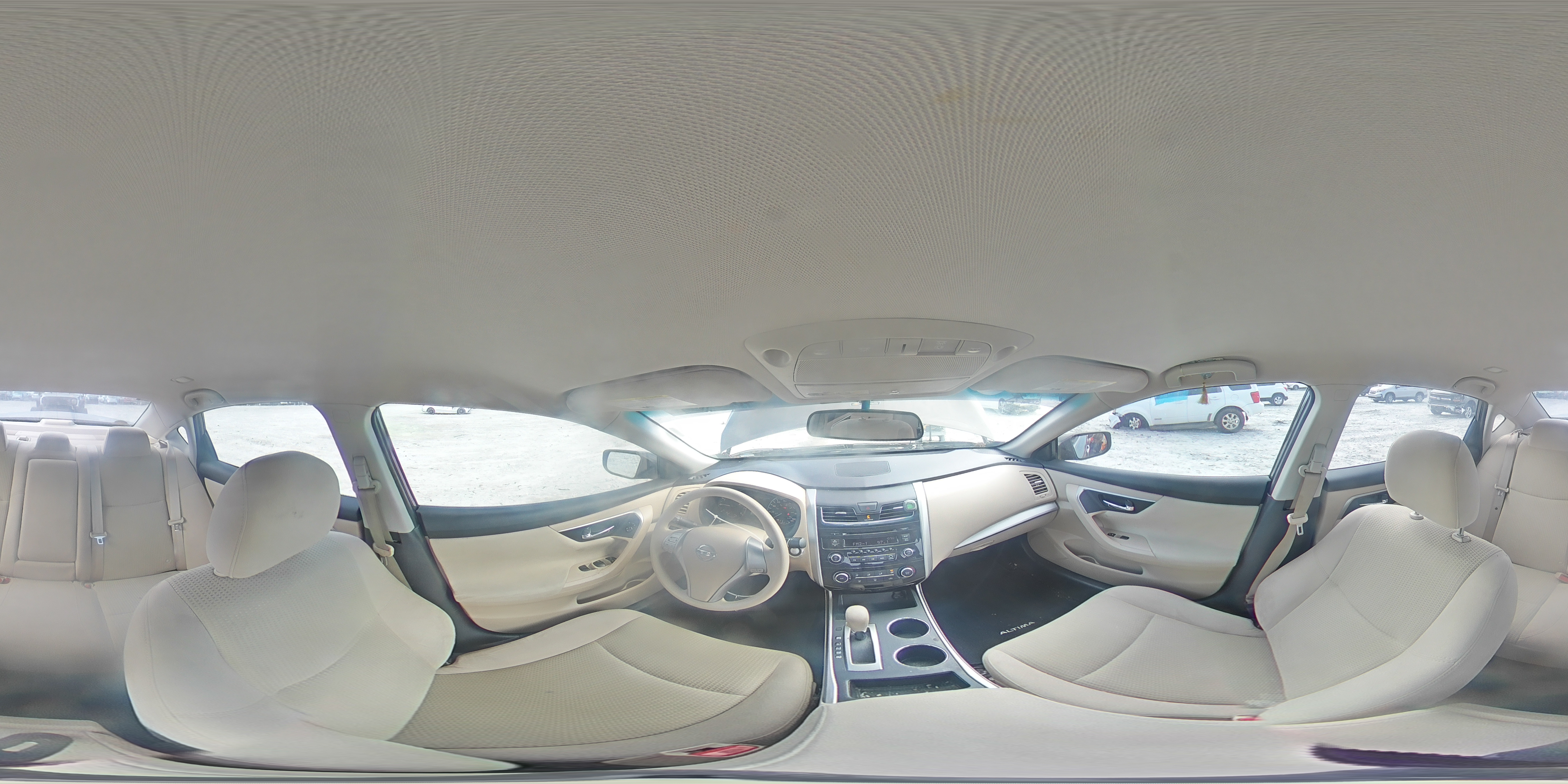 2015 Nissan Altima - Image 13