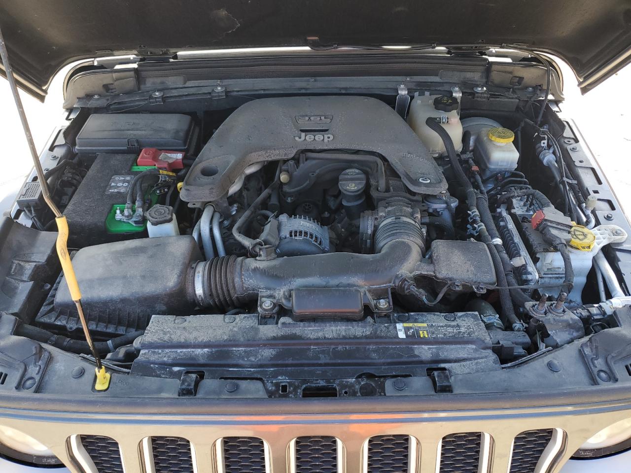 2019 Jeep Wrangler - Image 12