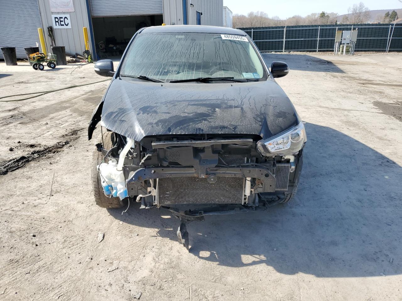 2018 Mitsubishi Outlander - Image 5