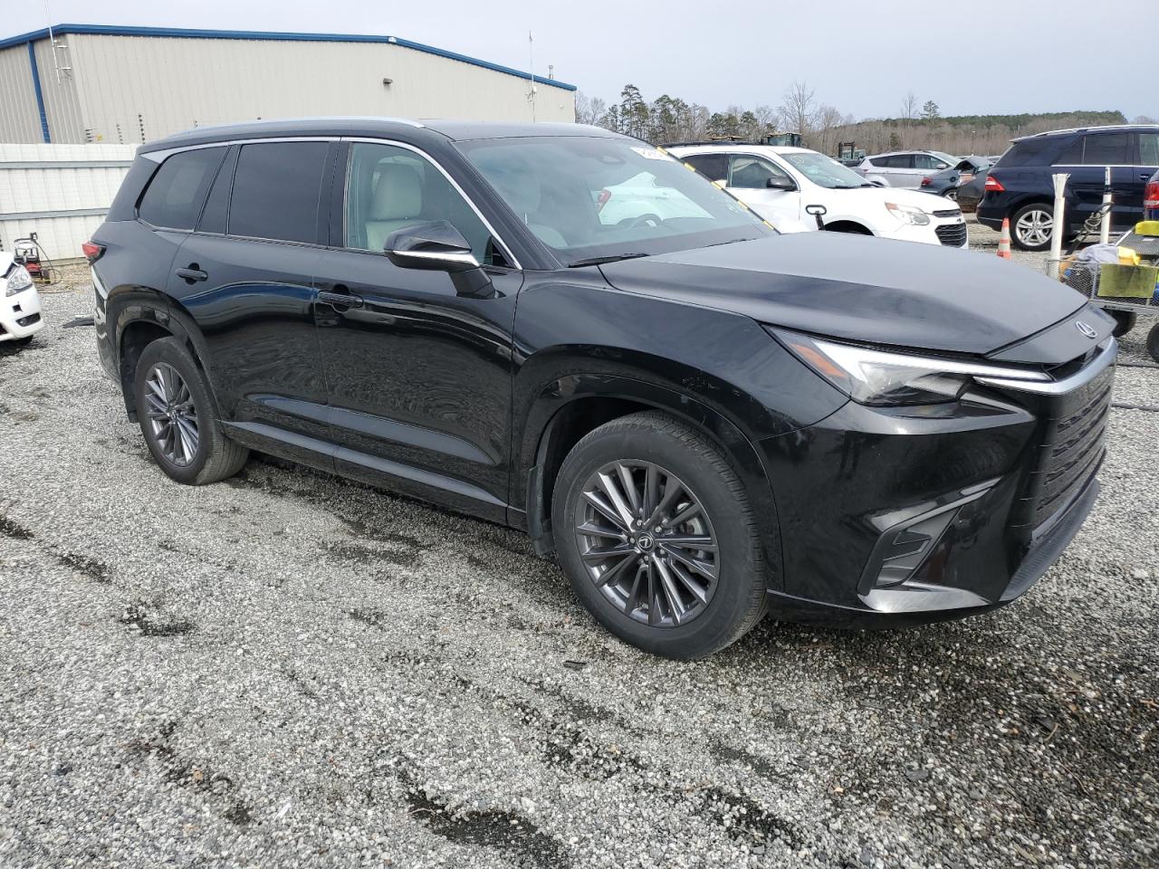 2024 Lexus TX - Image 4