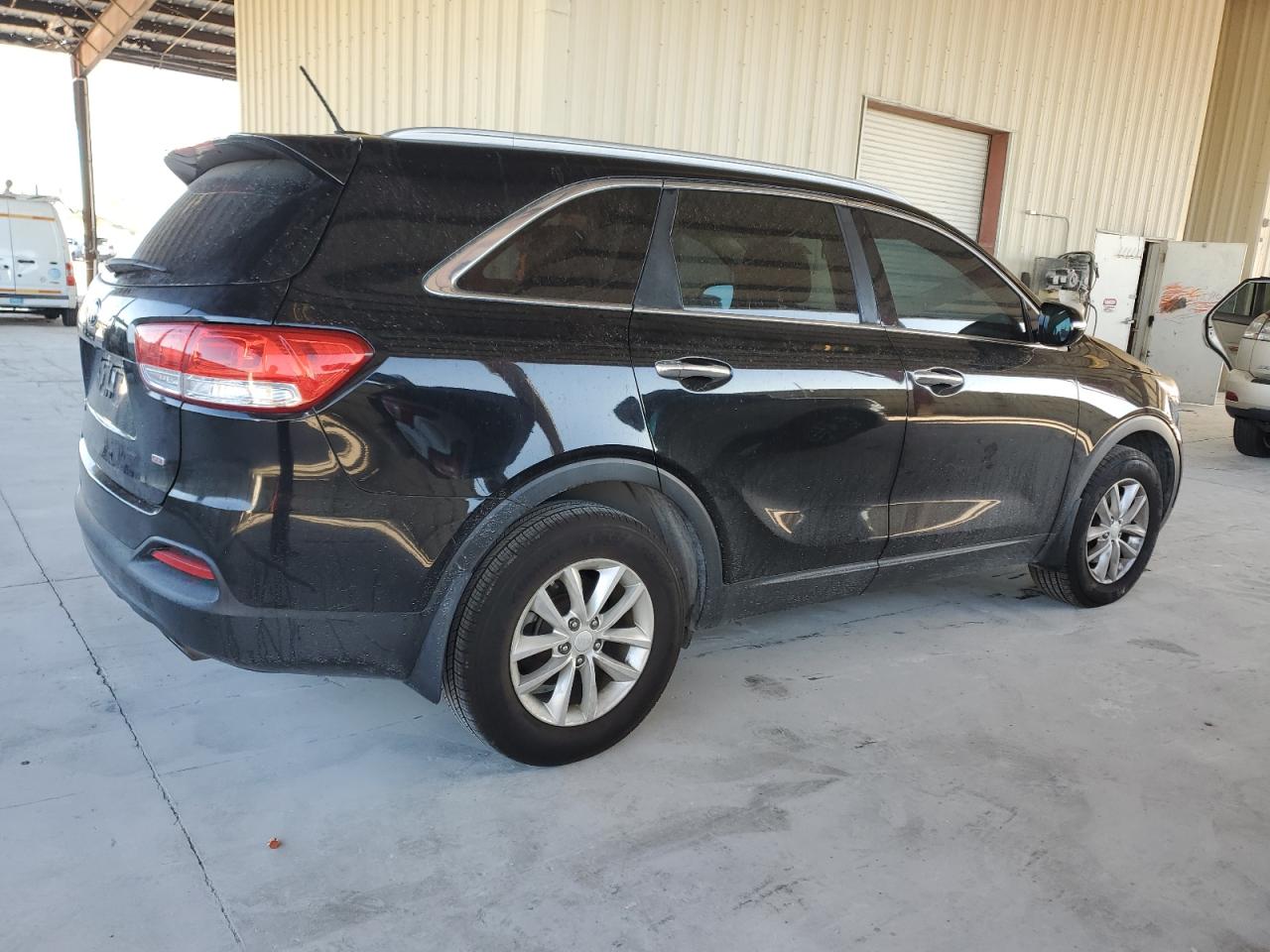 2017 Kia Sorento - Image 3