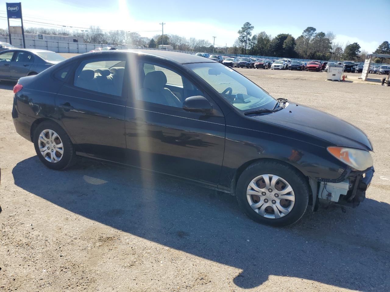 2010 Hyundai Elantra - Image 4