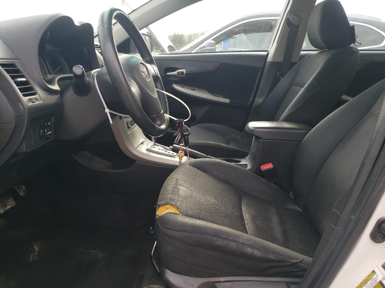 2010 Toyota Corolla - Image 7