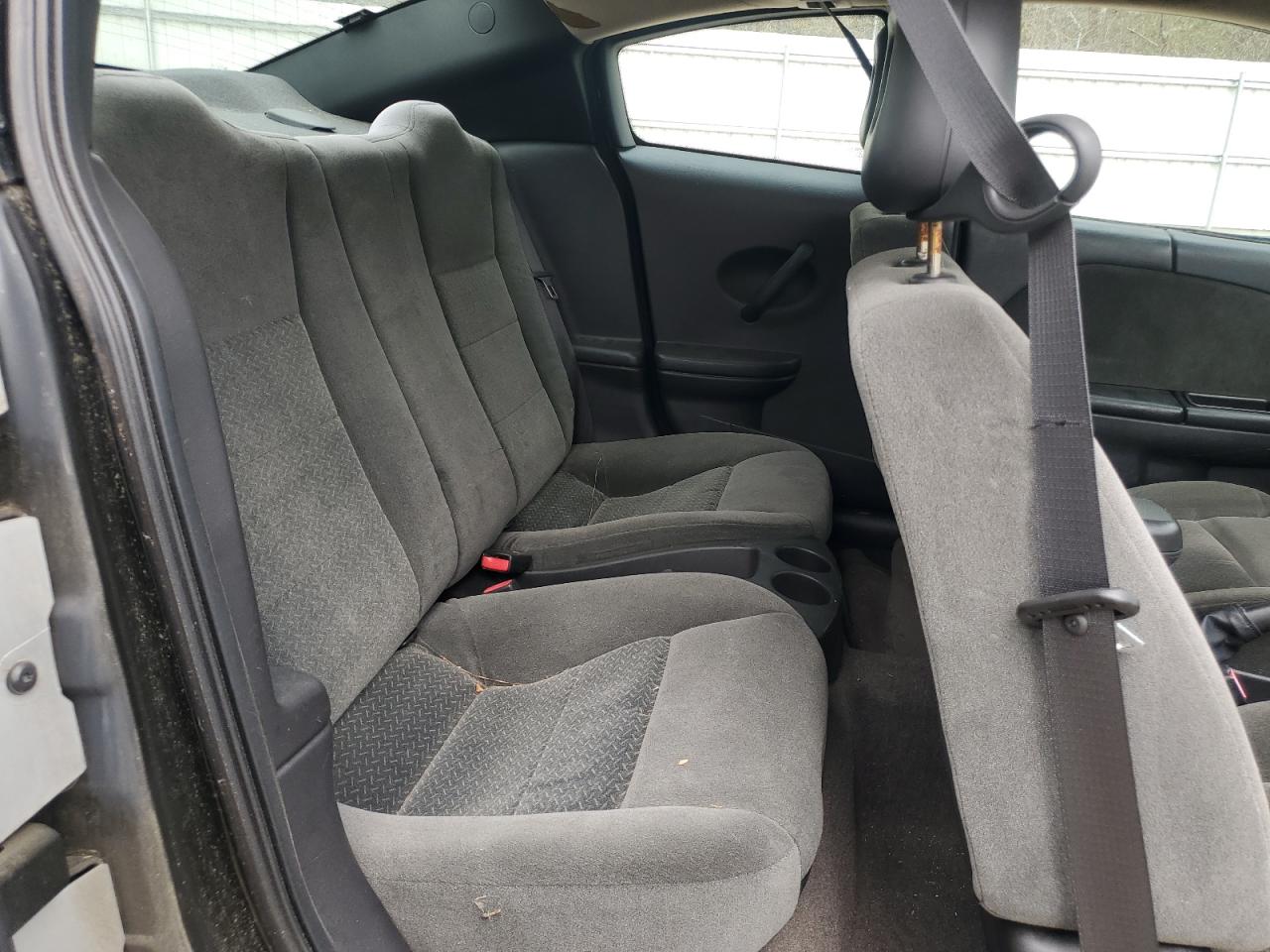 2007 Saturn ION - Image 10
