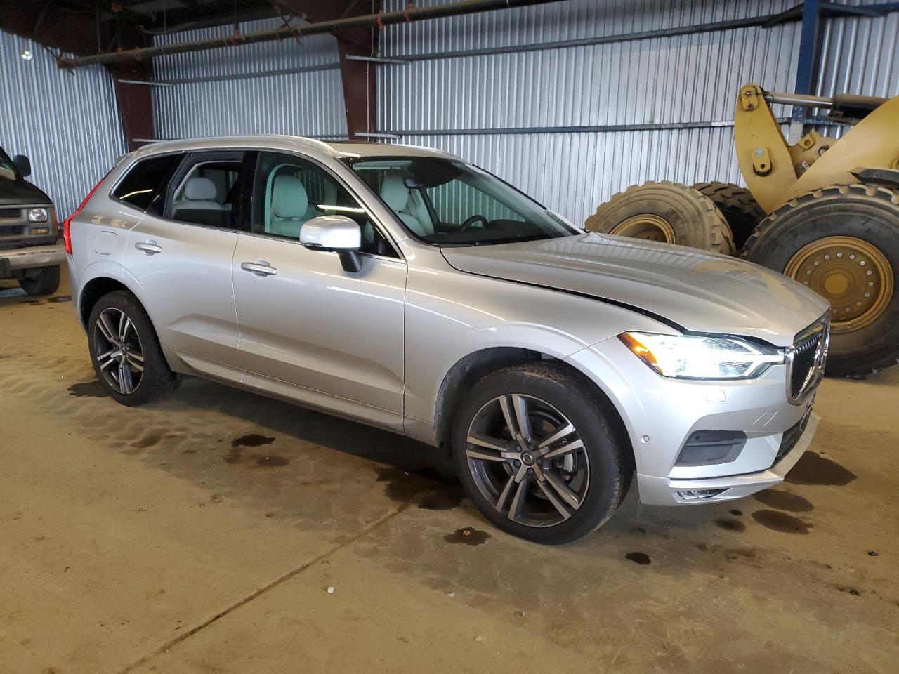 2019 Volvo XC60 - Image 4