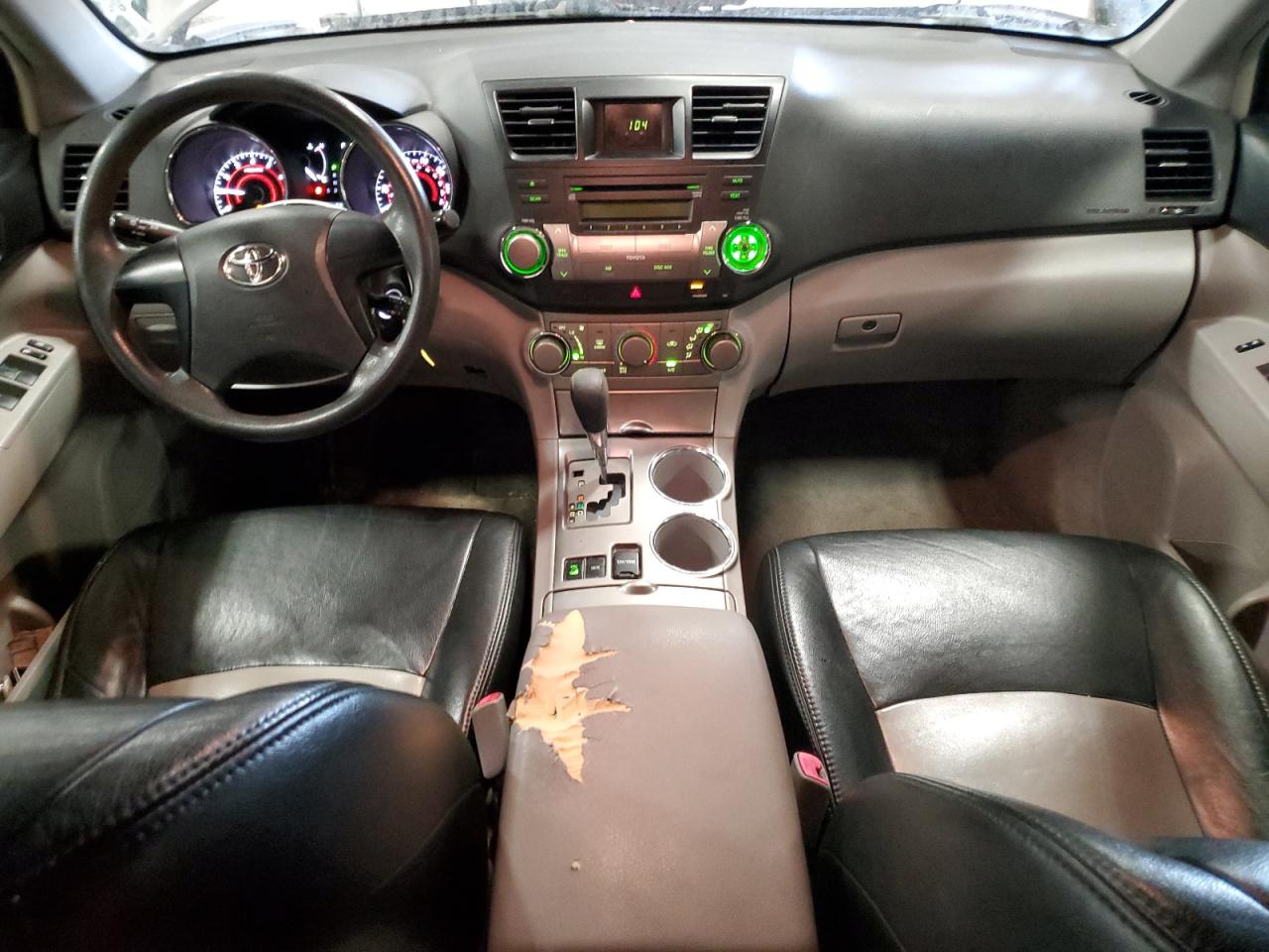 2009 Toyota Highlander - Image 8