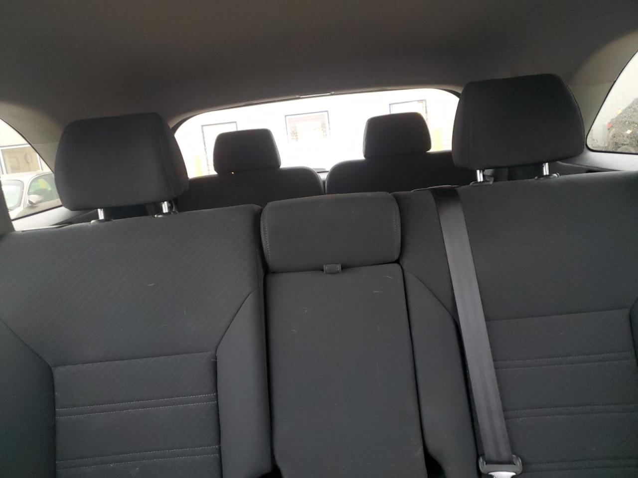 2017 Kia Sorento - Image 10