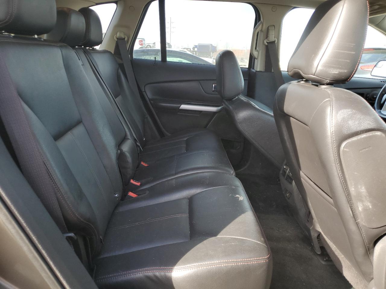 2012 Ford Edge - Image 11
