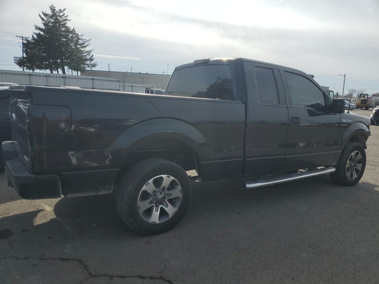2014 Ford F-150 - Image 3