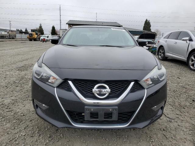  NISSAN MAXIMA 2018 Чорний