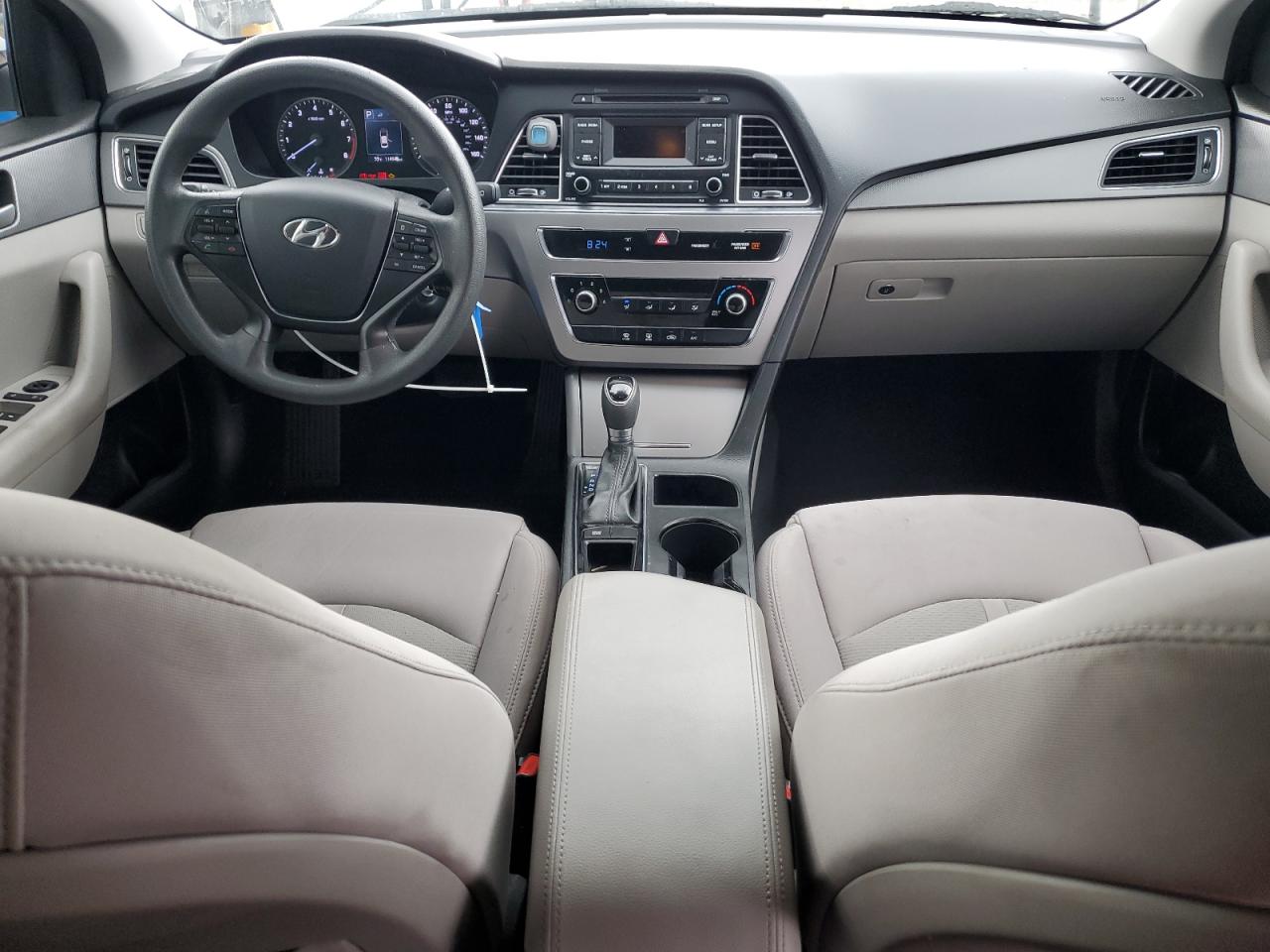 2015 Hyundai Sonata - Image 8