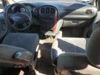 2005 Chrysler Town & Country  للبيع في Lebanon، TN - Rear End
