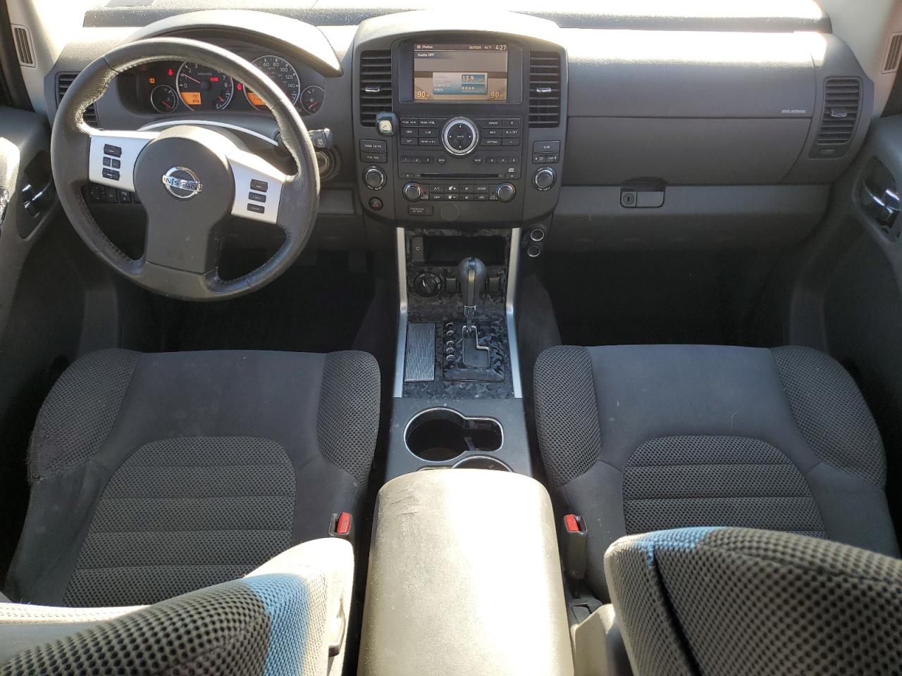 2011 Nissan Pathfinder - Image 8