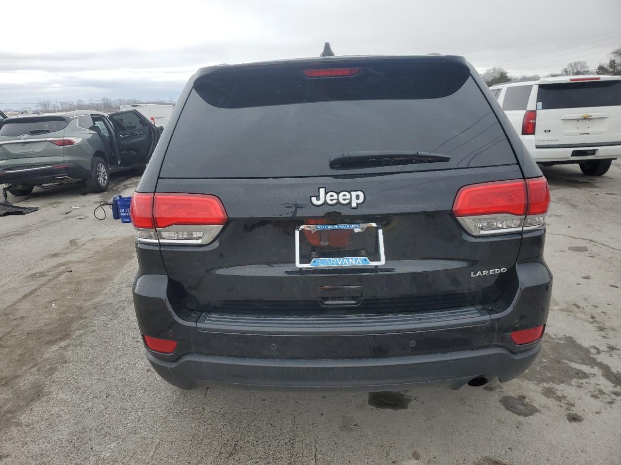 2017 Jeep Grand Cherokee - Image 6