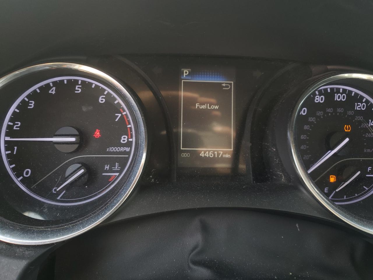 2019 Toyota Camry - Image 9