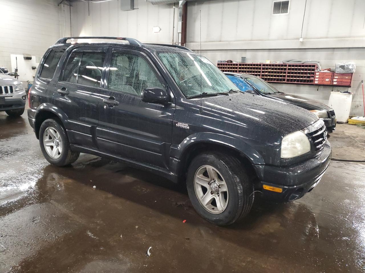 2003 Suzuki Grand Vitara - Image 4