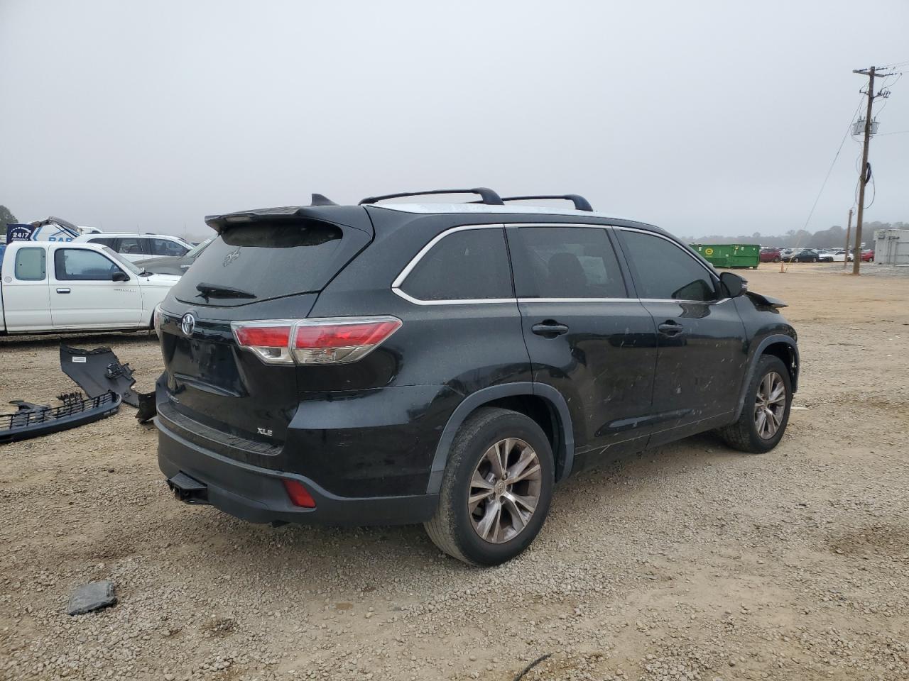 2014 Toyota Highlander - Image 3
