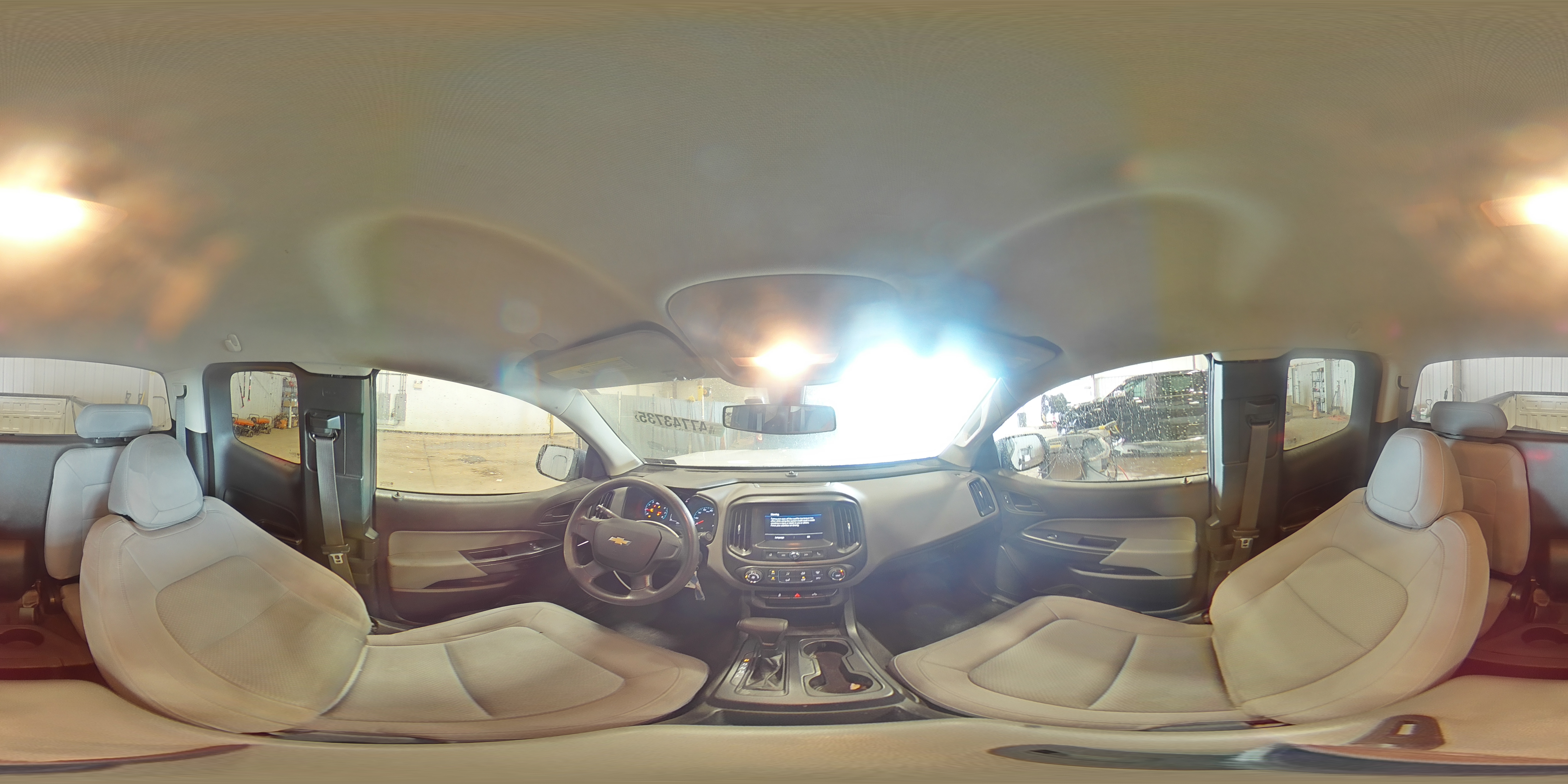 2019 Chevrolet Colorado - Image 14