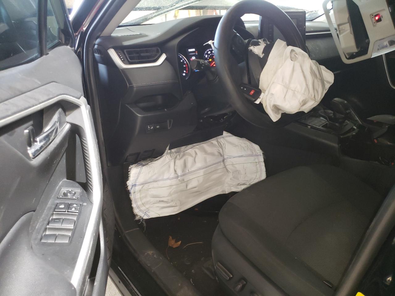 2020 Toyota RAV 4 - Image 8