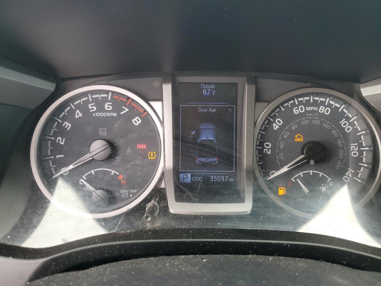 2020 Toyota Tacoma - Image 9