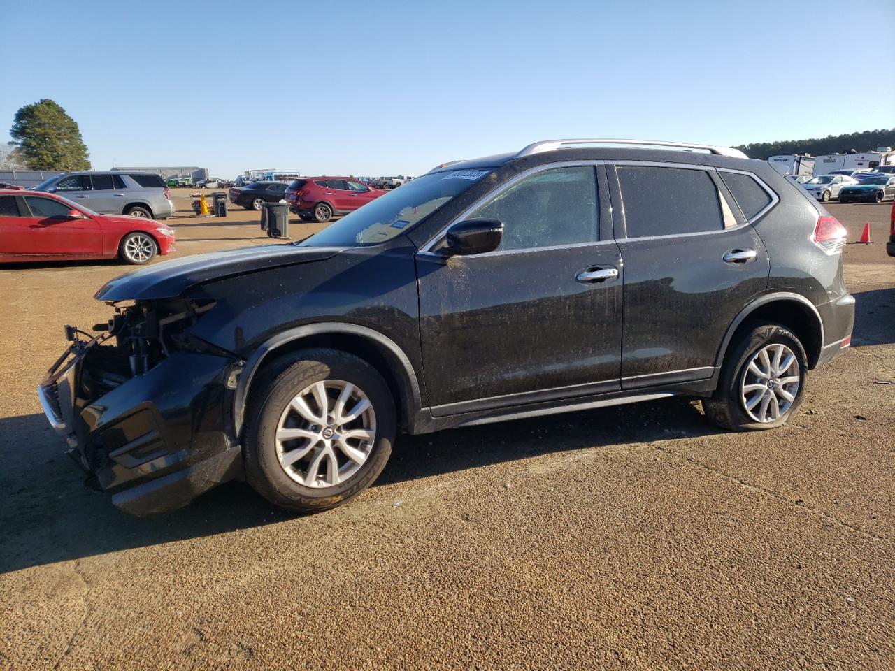 2018 Nissan Rogue - Image 1
