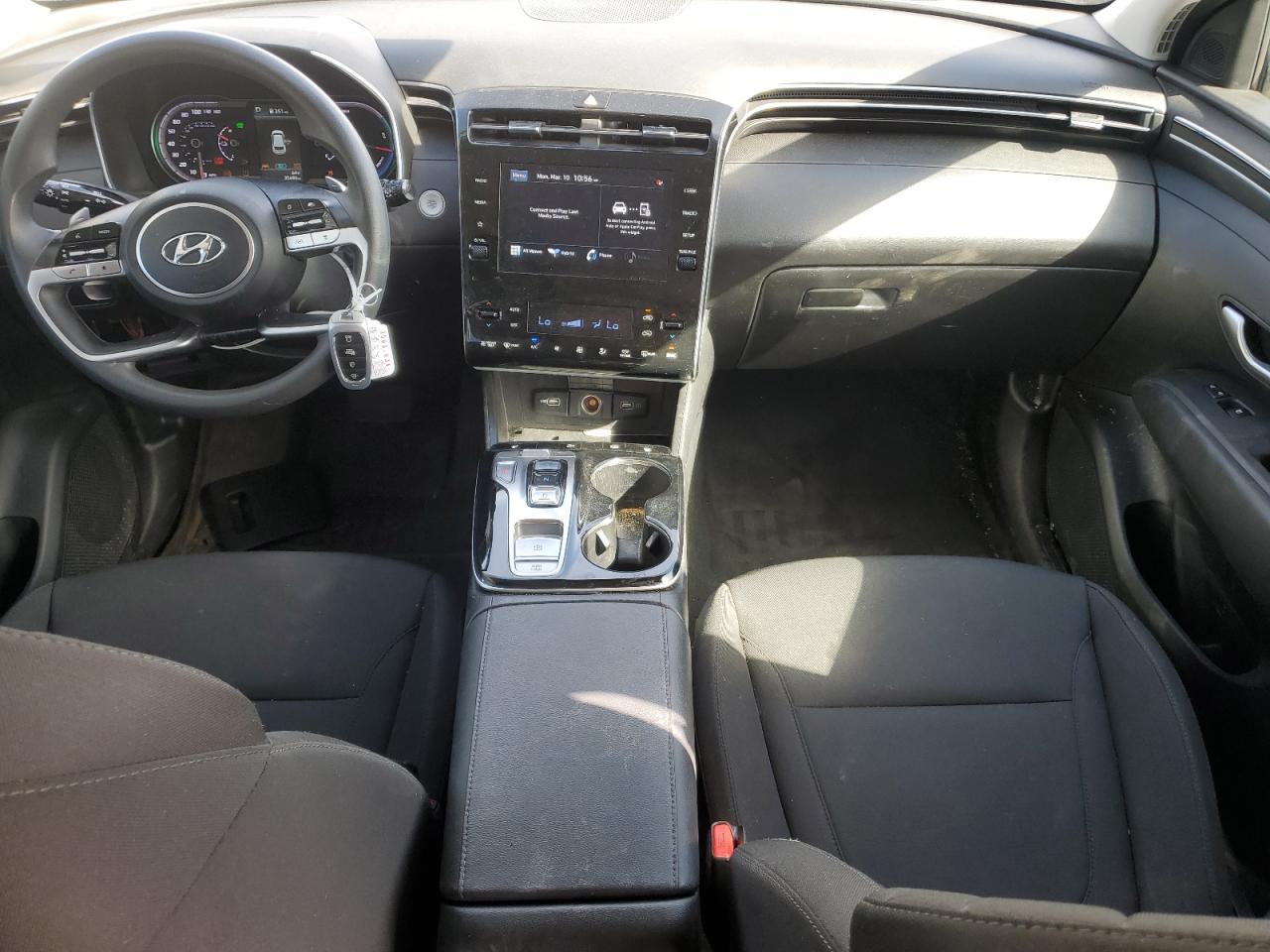 2022 Hyundai Tucson - Image 8