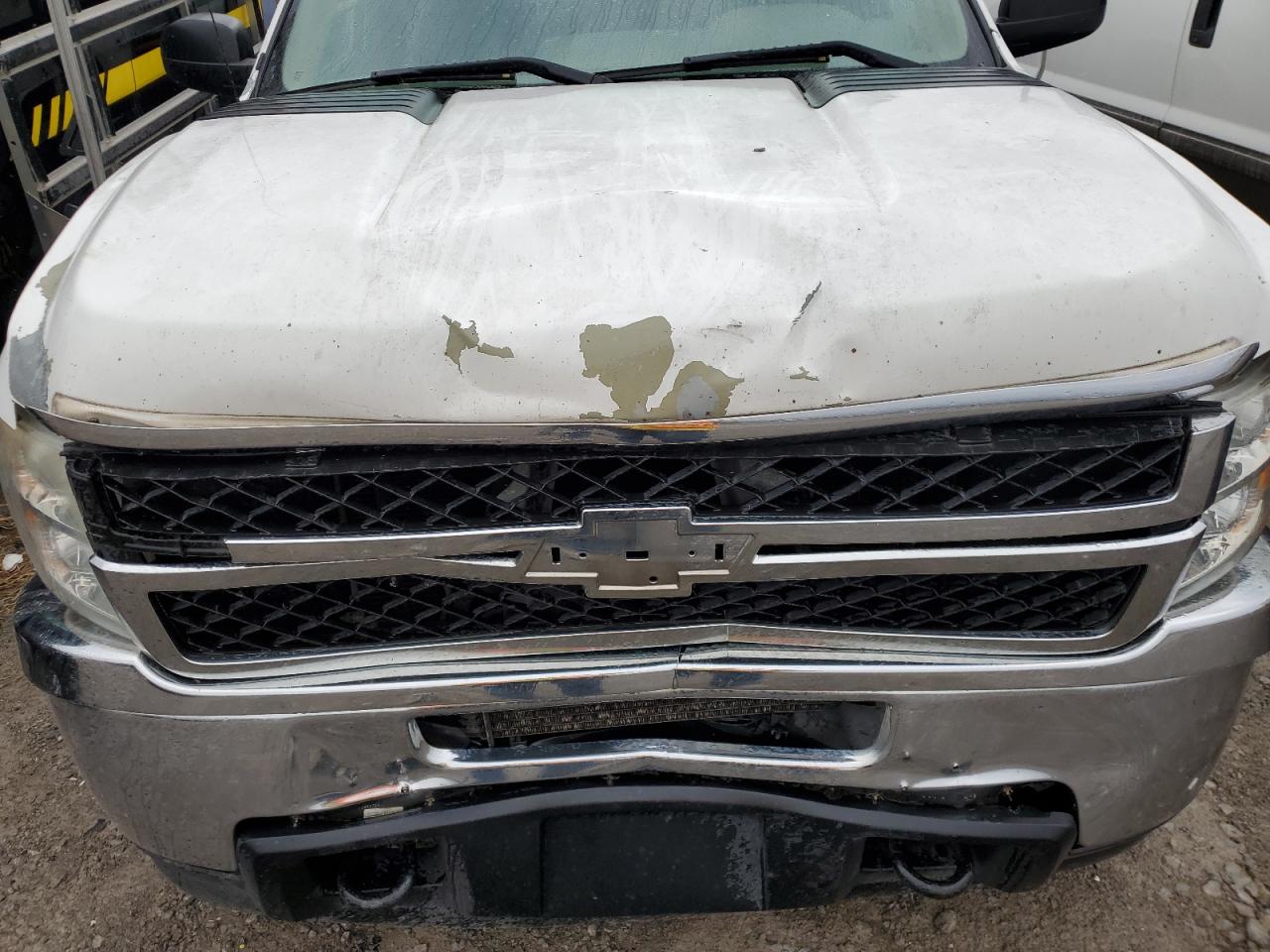2013 Chevrolet Silverado - Image 7