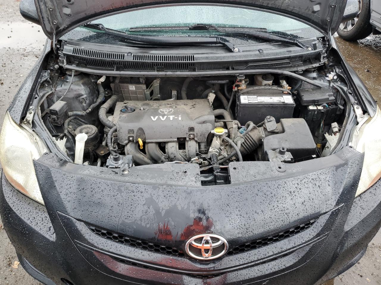 2008 Toyota Yaris - Image 11