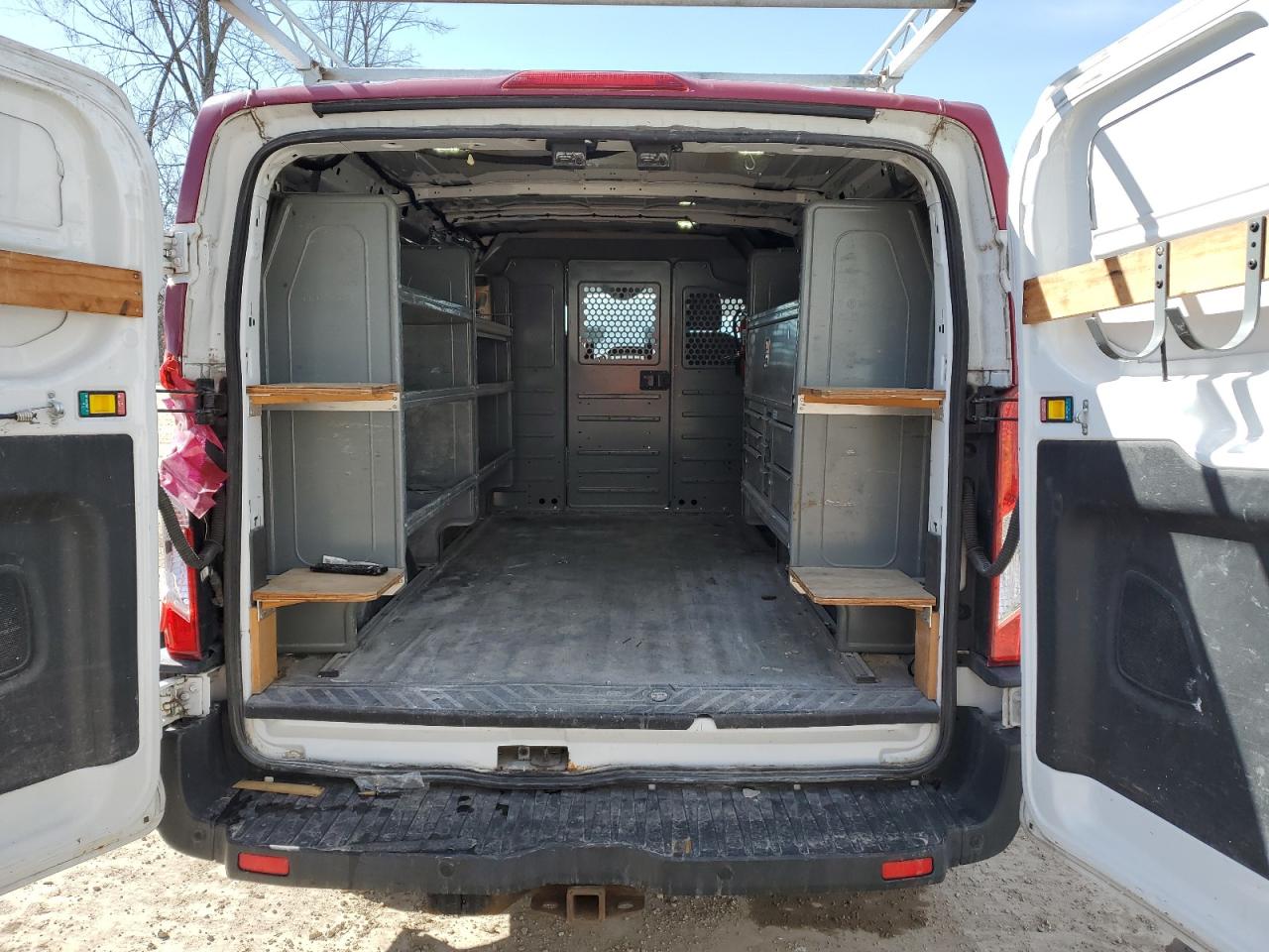 2015 Ford Transit - Image 10