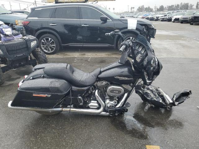  HARLEY-DAVIDSON FL 2016 Чорний