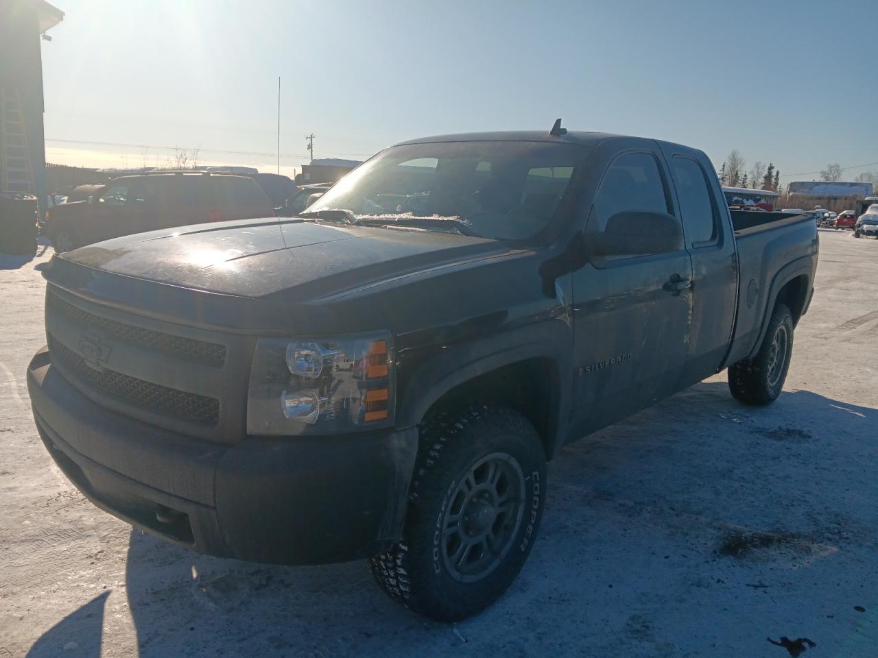2007 Chevrolet Silverado - Image 1
