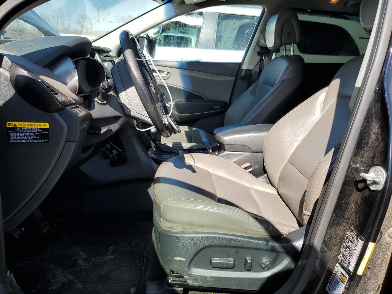 2014 Hyundai Santa Fe - Image 7
