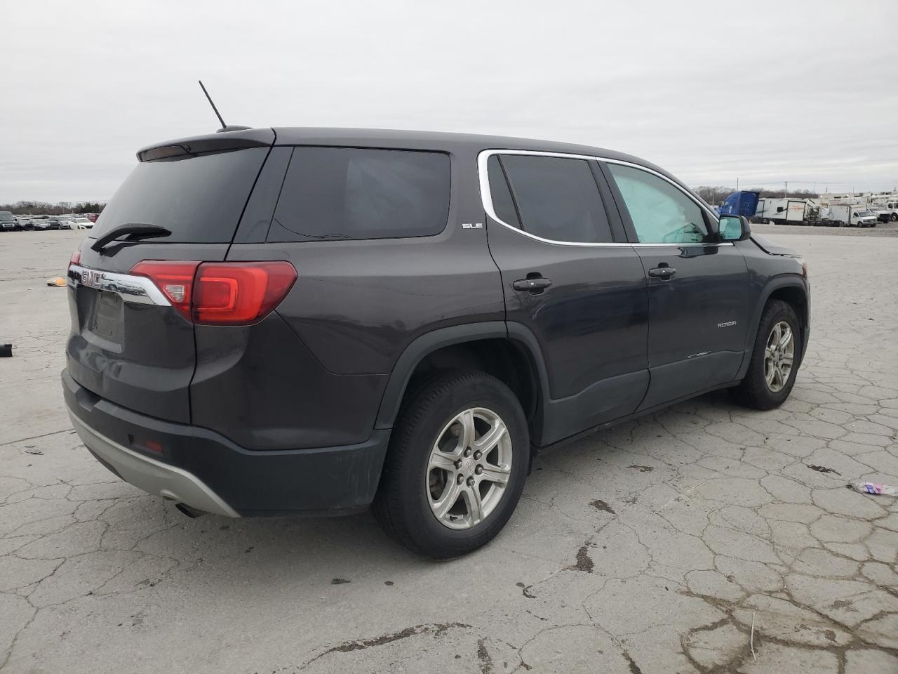 2019 GMC Acadia - Image 3