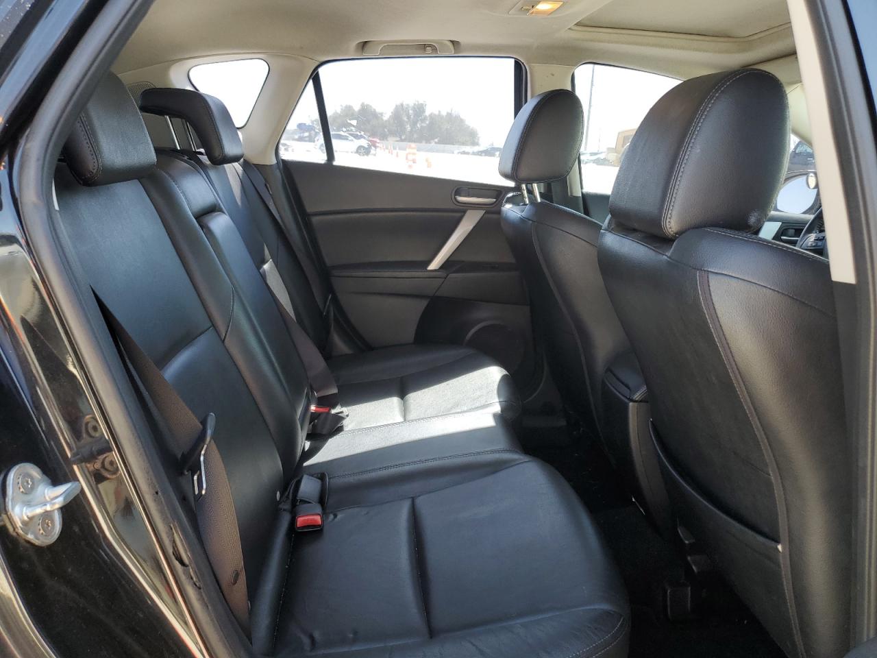 2010 Mazda 3 - Image 10