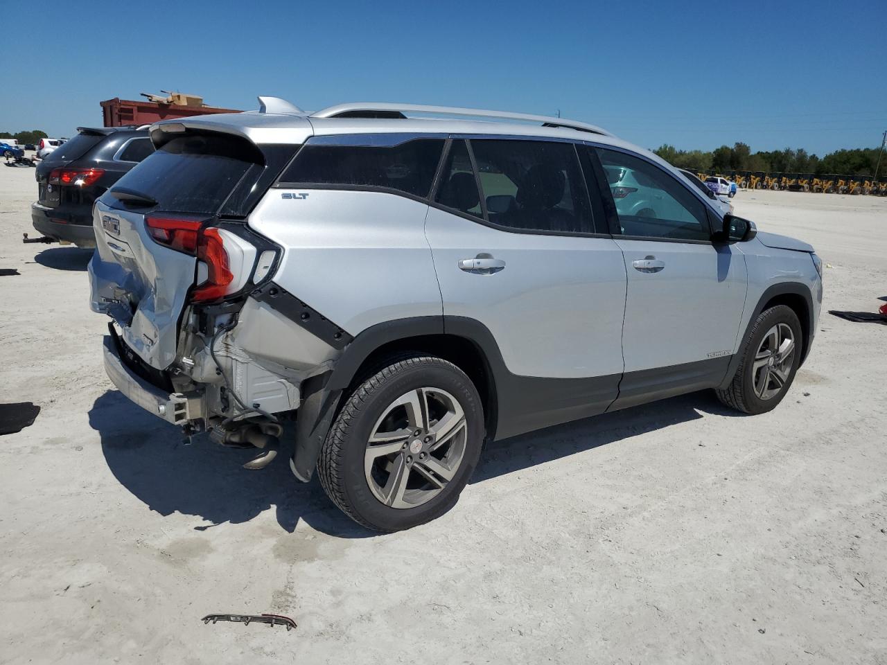 2018 GMC Terrain - Image 3