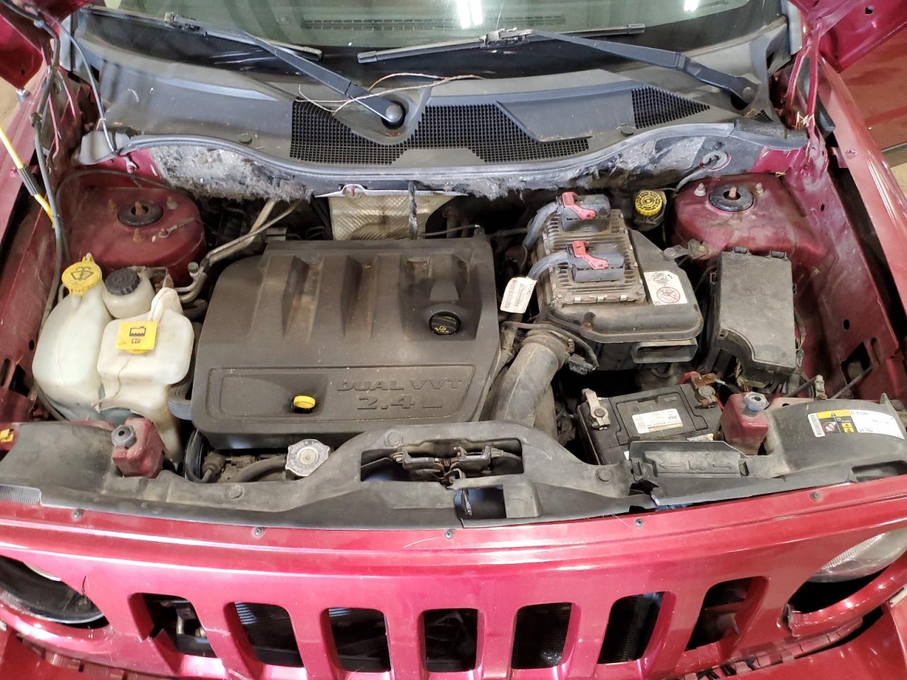 2017 Jeep Liberty (Patriot) - Image 12