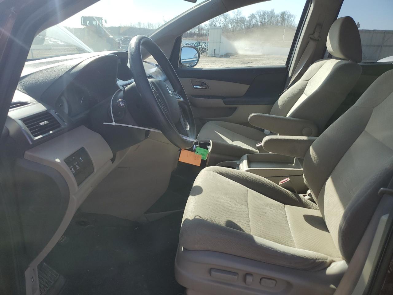 2015 Honda Odyssey - Image 7