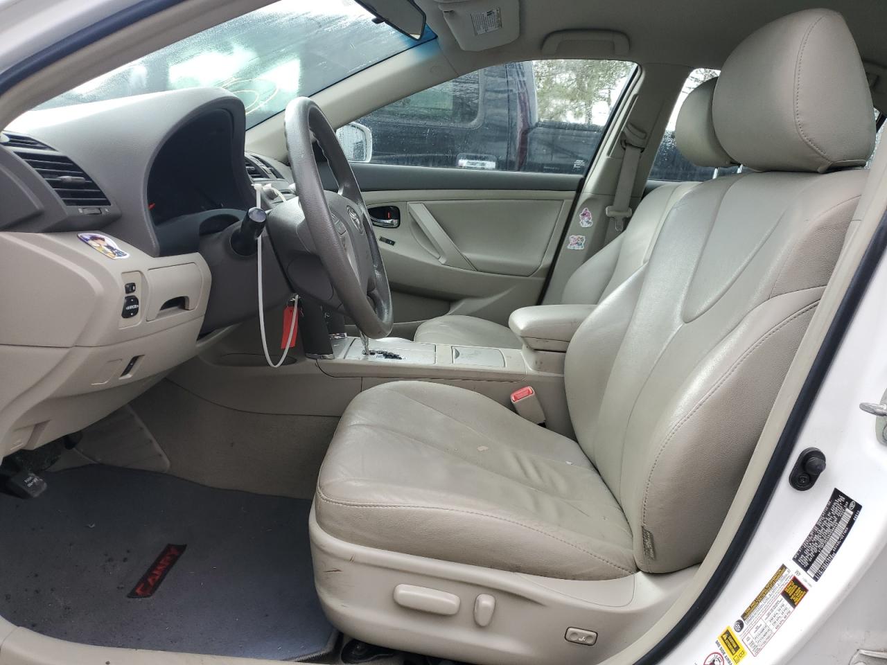 2011 Toyota Camry - Image 7