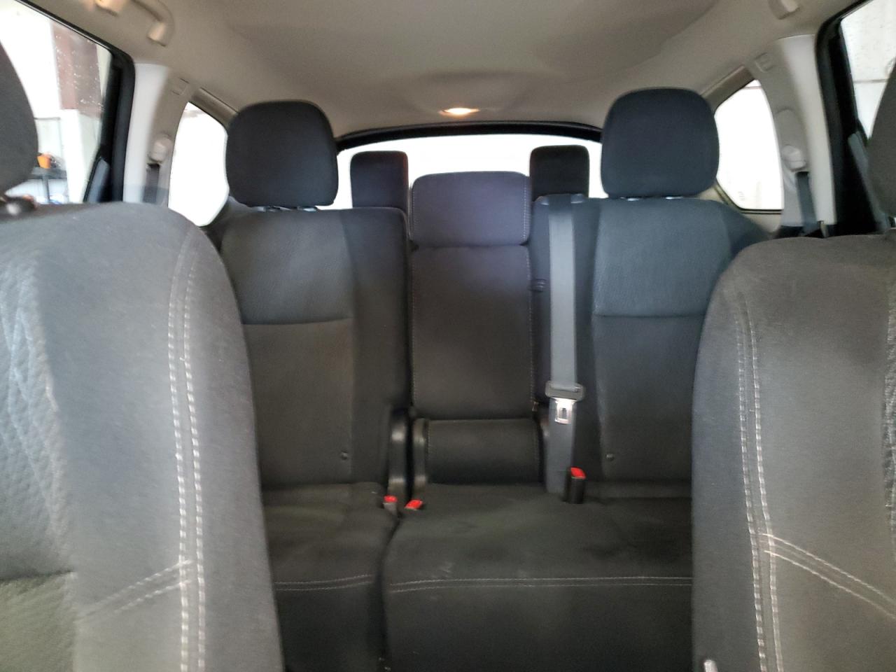 2015 Nissan Pathfinder - Image 10