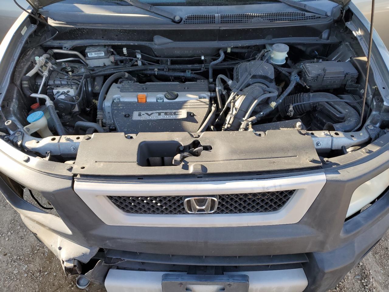 2005 Honda Element - Image 12